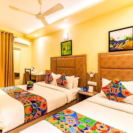 Hygenic Hotel Lotus Grand Andheri Bombaj Zewnętrze zdjęcie