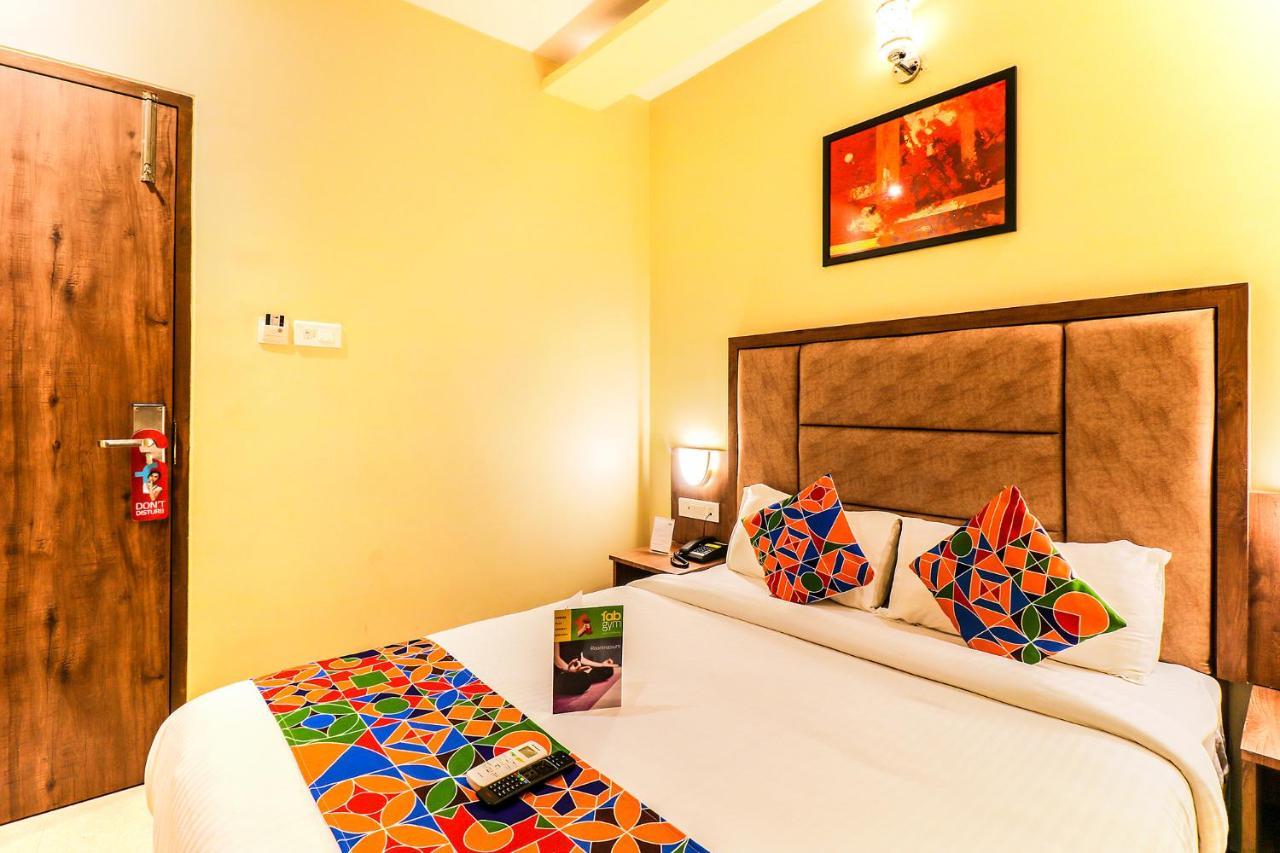 Hygenic Hotel Lotus Grand Andheri Bombaj Zewnętrze zdjęcie