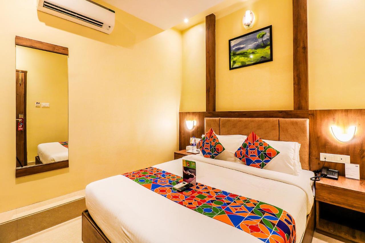 Hygenic Hotel Lotus Grand Andheri Bombaj Zewnętrze zdjęcie